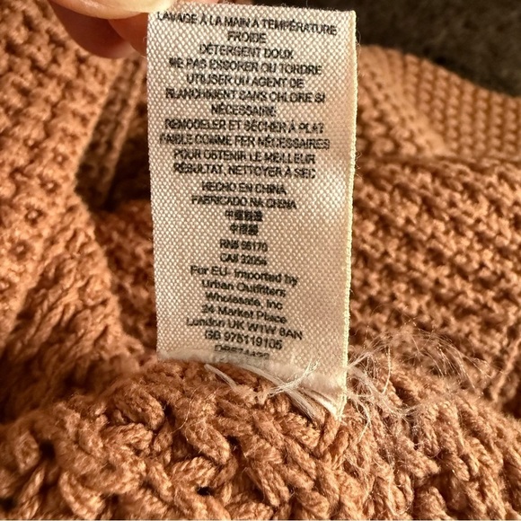 Free People Pullover Waffle knit sweater Oversized Orange Brown Distressed L - Picture 14 of 15